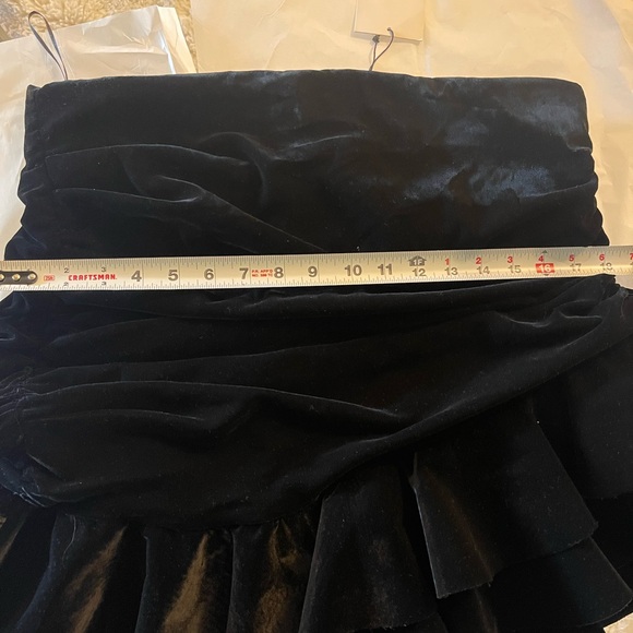Zara Velvet Mini Skirt With Ruffles - Picture 8 of 8